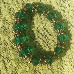 🖐5/$25🖐Handmade green & silver bead bracelet